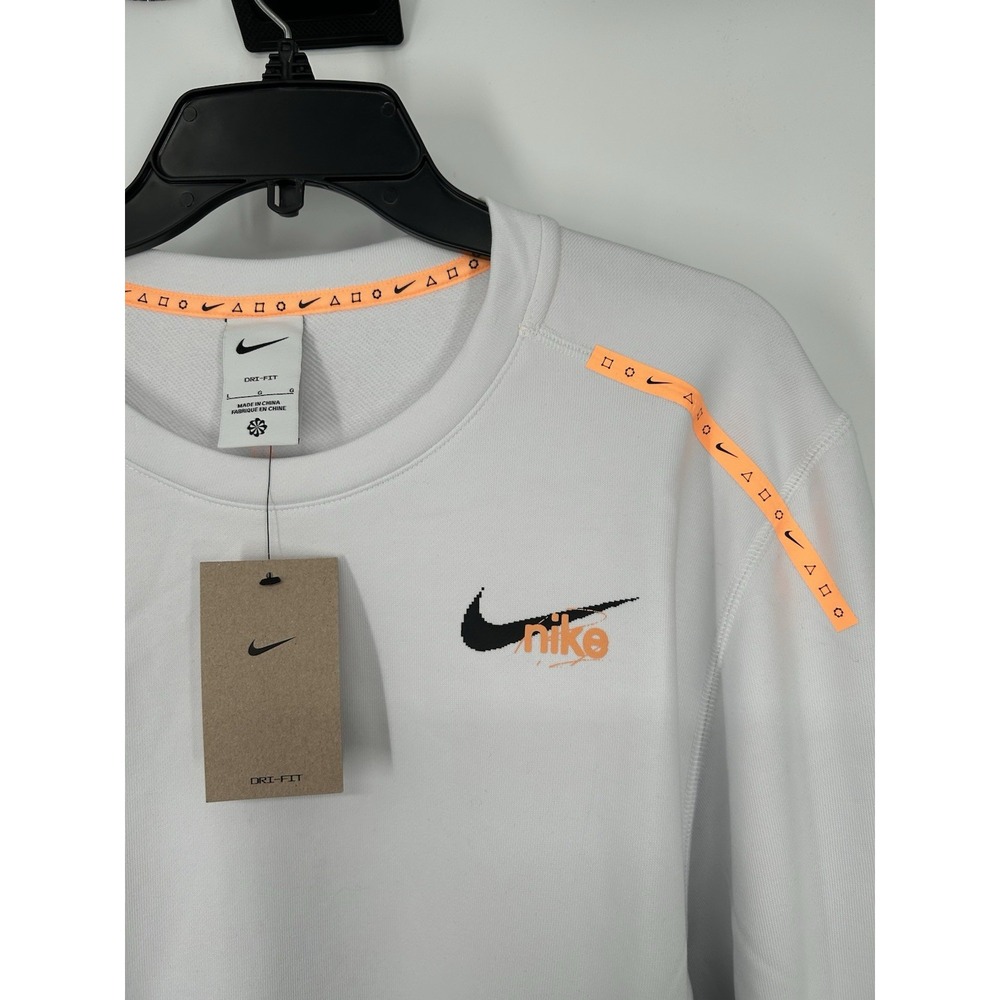 Nike Running Dri Fit D.Y.E. Crewneck Sweatshirt Graphic White DQ4792-121 Large - Picture 4 of 6
